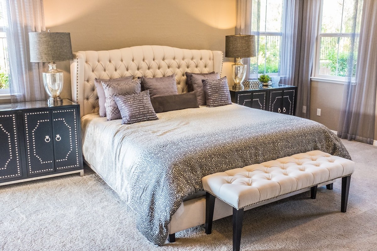 Mattress Topper vs. New Clearance Mattress: Which Is the Better Fix?